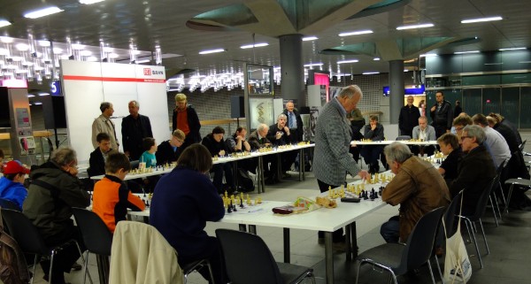 Familie Auerbach kooperiert